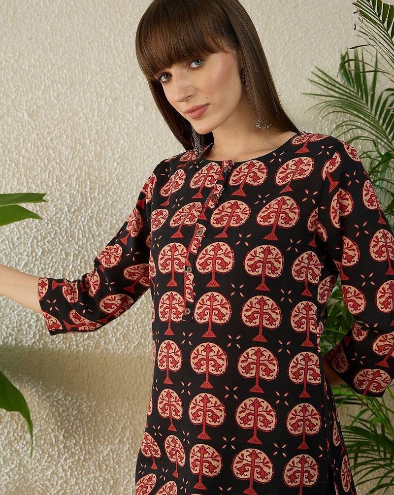 Black women ethnic motifs printed kurta