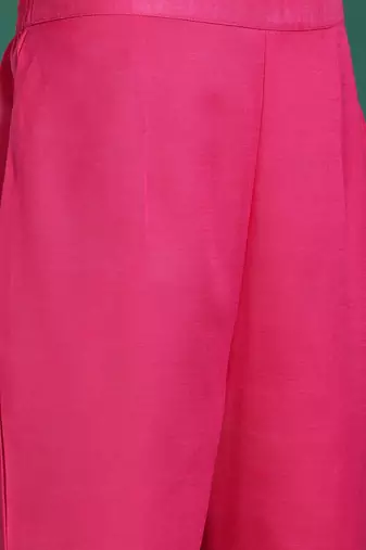 Pink pleated kurta with trousers