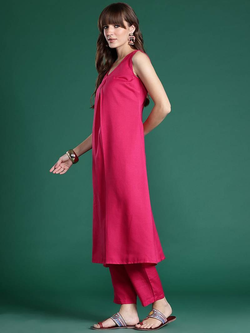 Pink pleated kurta with trousers