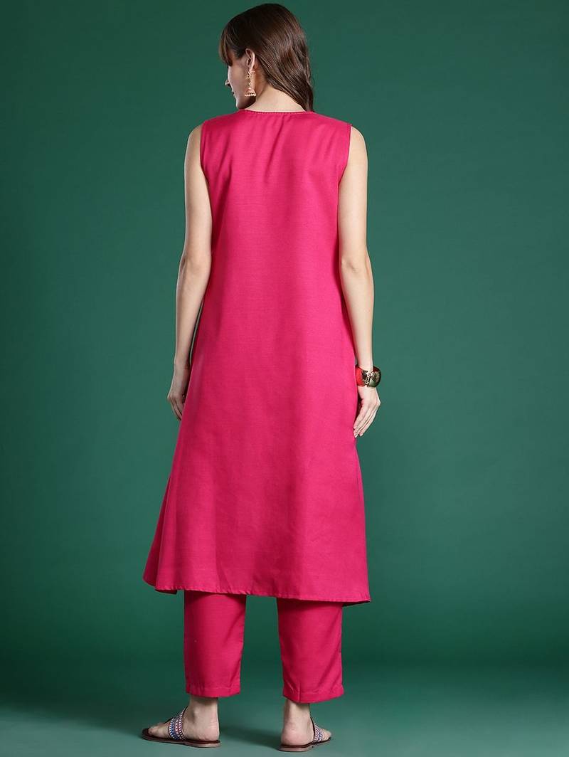 Pink pleated kurta with trousers