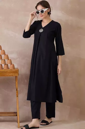 Black women regular liva kurta with trousers