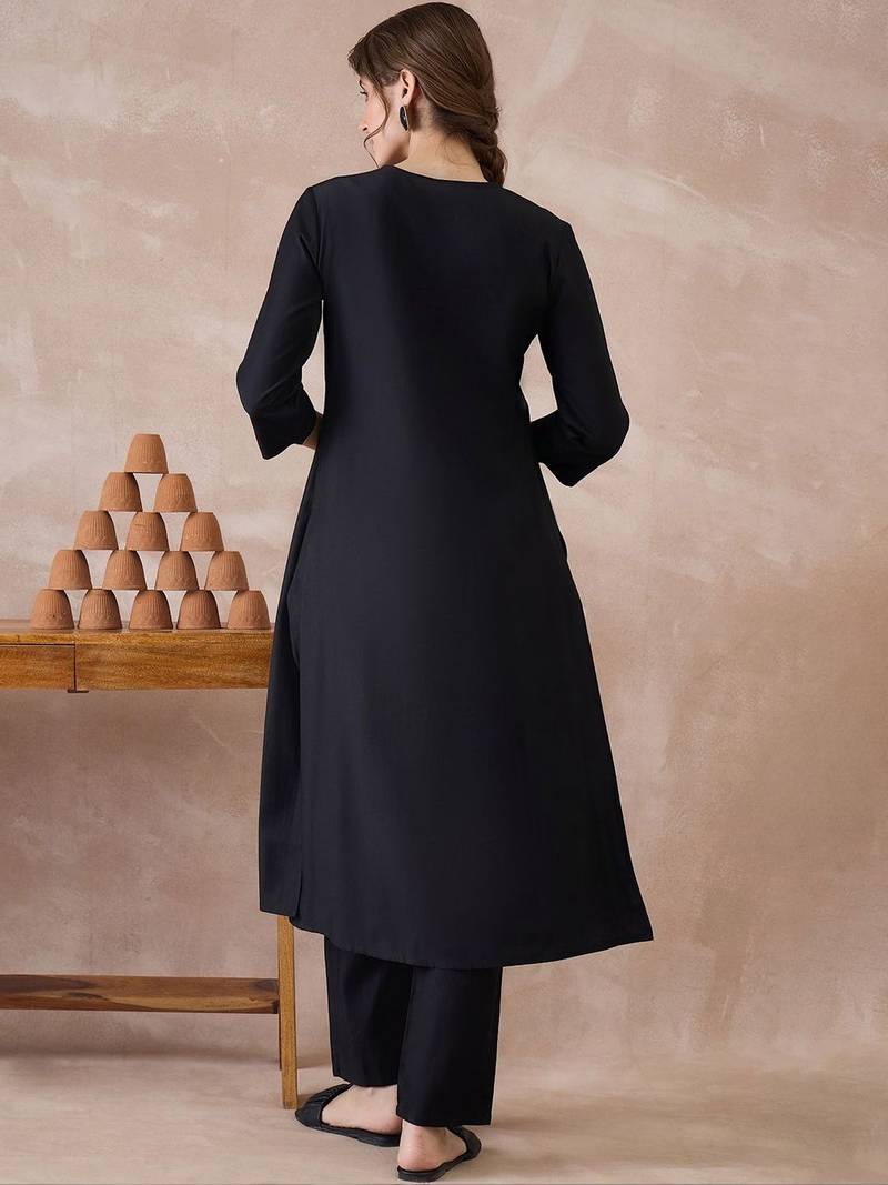 Black women regular liva kurta with trousers