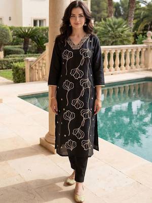 Black women floral embroidered thread work kurta with trousers 2