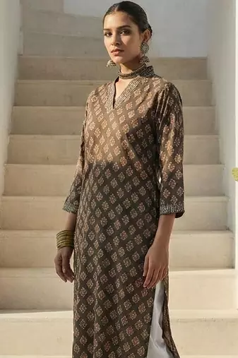 Grey women ethnic motifs printed sequinned kurta
