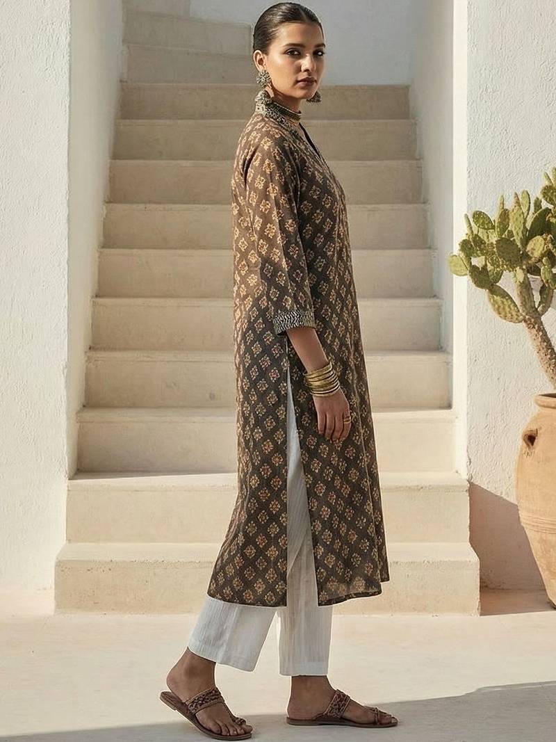 Grey women ethnic motifs printed sequinned kurta