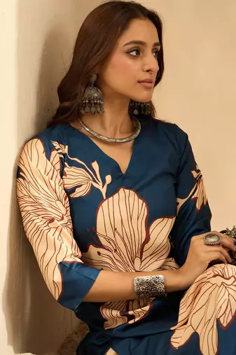 Teal women floral printed  straight kurta with trousers