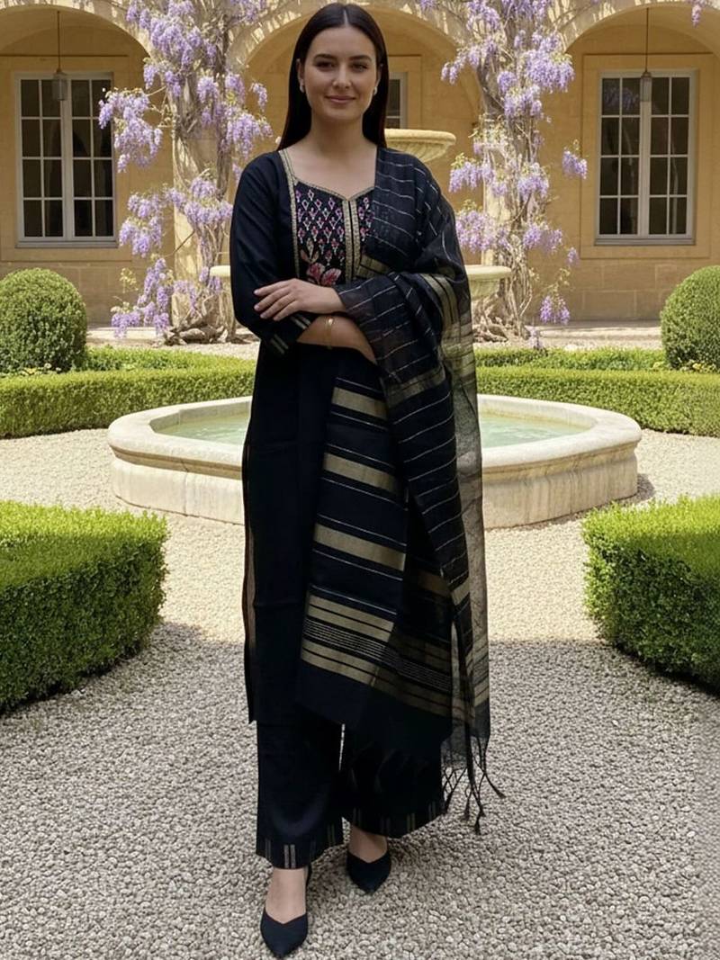 Black women ethnic motifs embroidered regular thread work pure cotton kurta with palazzos & with dupatta