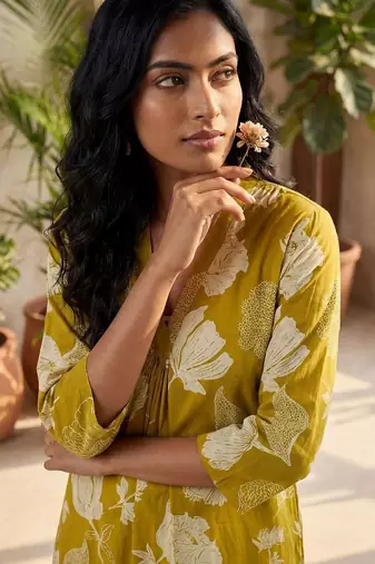 Mustard women floral printed regular pure cotton kurta with trousers