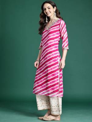 Pink leheriya printed mirror work kurta 4