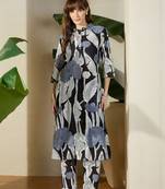 Black women floral printed regular pure cotton kurta with trousers