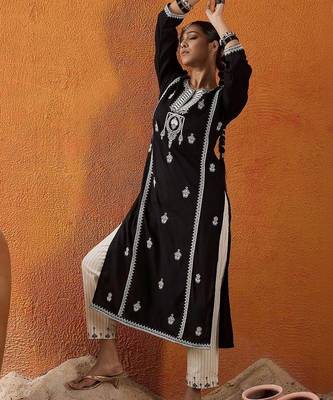 Black women ethnic motifs embroidered thread work kurta 3