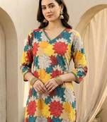 Multicolor women floral printed cotton kurta with trousers
