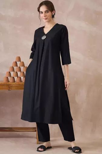 Black women regular liva kurta with trousers
