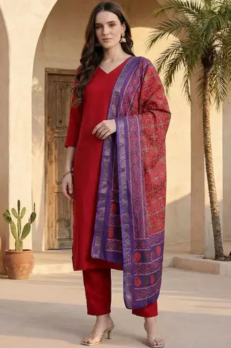 Red women ethnic motifs regular kurta with trousers & with dupatta