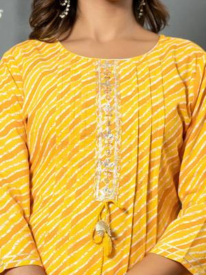 Yellow women leheriya printed mirror work kurta 4
