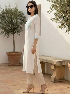 White women embroidered thread work kurta 3