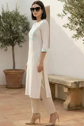 White women embroidered thread work kurta