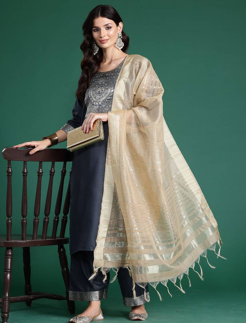 Grey floral printed straight kurta with trouser and dupatta