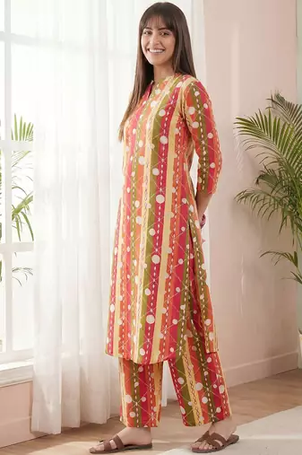 Multicolor women ethnic motifs printed regular kurta with palazzos