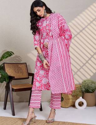 Pink women floral printed cotton kurta with trousers & with dupatta 1