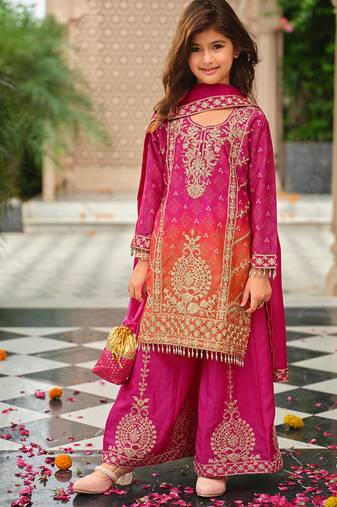 Pink chinon with embroidery