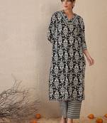 Black ethnic motifs printed v neck kurta with trousers
