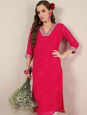 Pink women leheriya printed thread work straight kurta 1