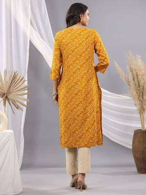 Mustard women bandhani embroidered round neck sequinned kurta 5