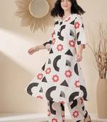 White women printed regular pure cotton kurta with palazzos