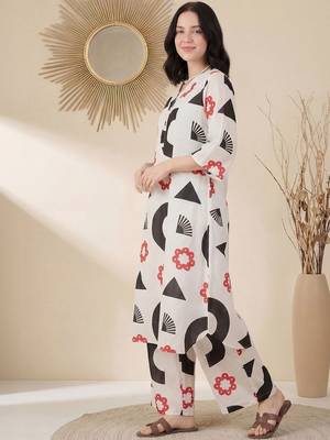 White women printed cotton kurta with palazzos 3