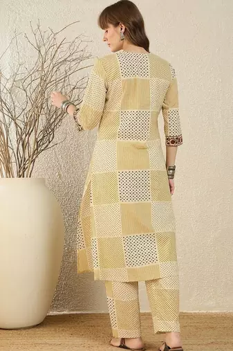 Beige women printed pleated pure cotton kurta with trousers