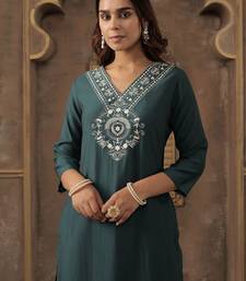 Teal ethnic motifs yoke design v-neck thread work straight kurta with trousers