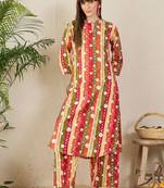 Red women geometric printed cotton kurta with palazzos