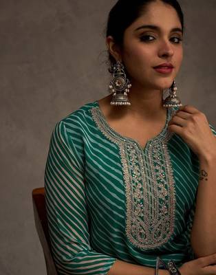 Sea green women leheriya printed screen print festive straight kurta 2