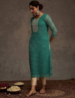 Sea green women leheriya printed screen print festive straight kurta 1