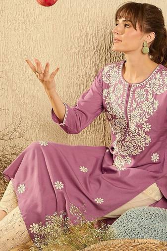 Lavender women paisley embroidered thread work pastels kurta