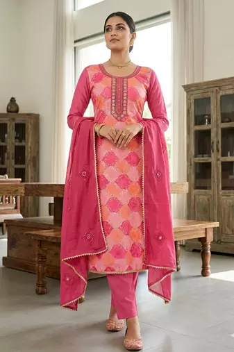 Pink color smart and beautiful partywear salwar kameez