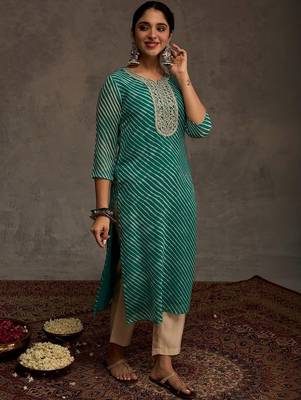Sea green women leheriya printed sequinned georgette kurta 3