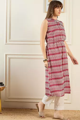 Red geometric printed  a-line kurta