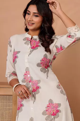 Off white women floral printed indie florals kurta