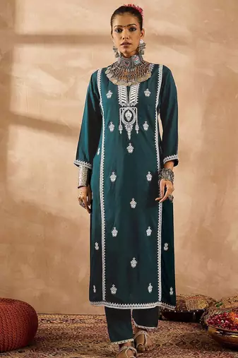 Teal ethnic motifs embroidered notch neck thread work straight kurta