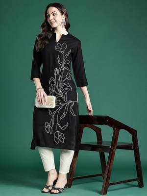 Black floral embroidered thread work floral kurta 1