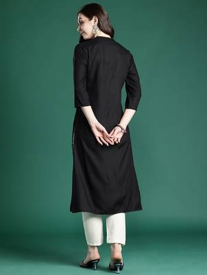 Black floral embroidered thread work floral kurta 4