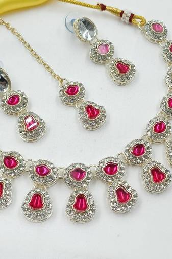 Rani necklace set with earrings & maang tikka | kundan & agate stone | lekar gold plating