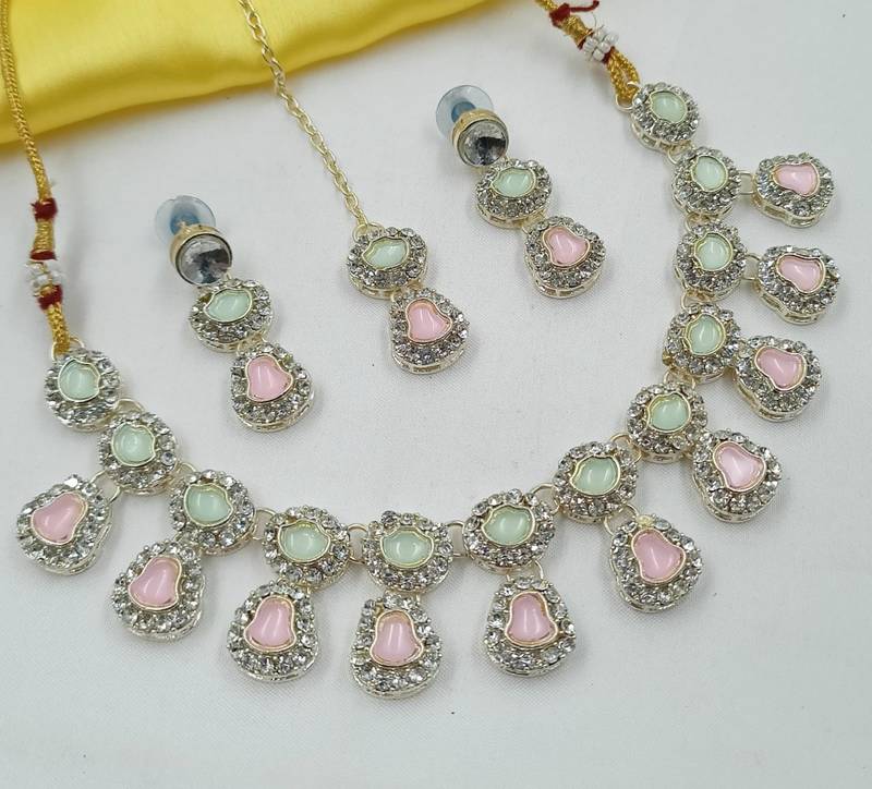 Pista pink necklace set with earrings & maang tikka | kundan & agate stone | lekar gold plating