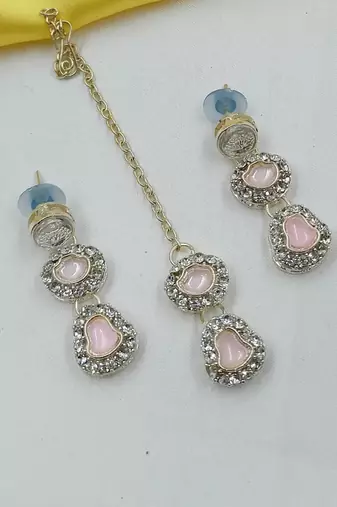 Beby pink necklace set with earrings & maang tikka | kundan & agate stone | lekar gold plating