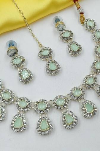 Pista necklace set with earrings & maang tikka | kundan & agate stone | lekar gold plating