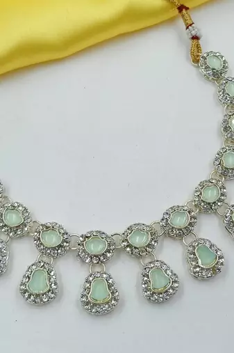 Pista necklace set with earrings & maang tikka | kundan & agate stone | lekar gold plating