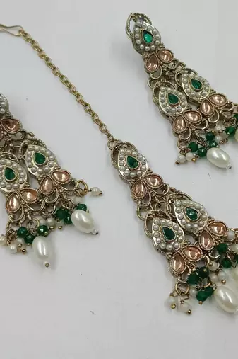 Green color necklace set with earrings & maang tikka | kundan and agate stone | antique gold plating