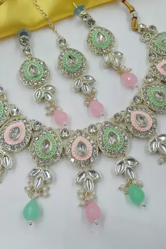 Pink pista set with earrings & maang tikka | kundan & agate stone | lekar gold plating